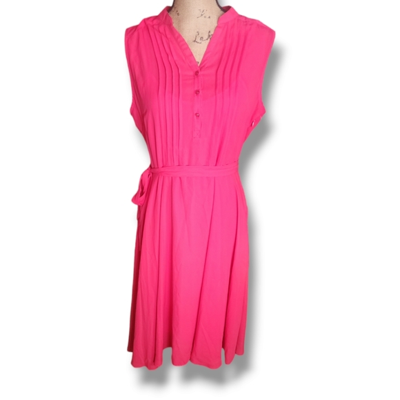 Nanette Lepore Midi Dress. Size 8. NWT - Picture 2 of 9